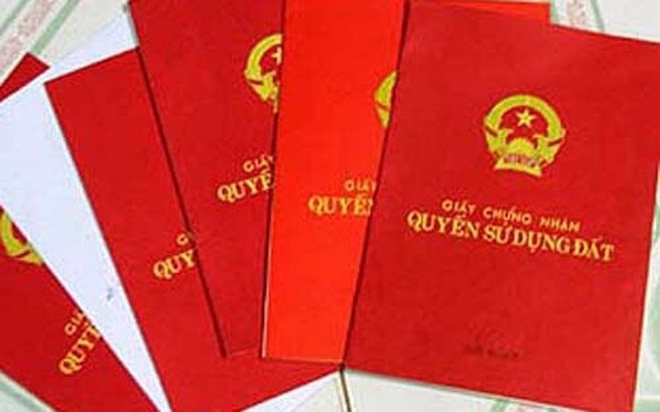 Làm rõ thông tin “nộp phí bôi trơn sổ đỏ” trước 16/5