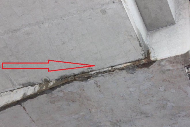 Xuất hiện vệt nước bất thường tại công trình đường sắt Cát Linh- Hà Đông?