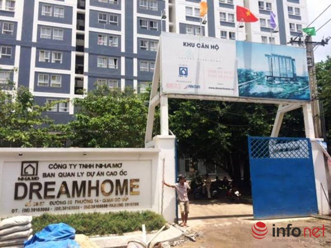 Dream Home Luxury: Bàn giao nhà chưa hoàn thiện, dân ở chứng kiến sập giàn giáo